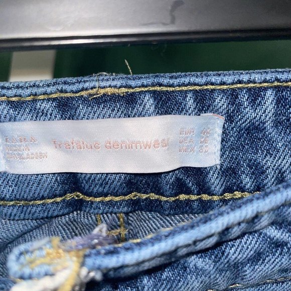 ZARA Trafaluc Denimwear Medium Blue Jeans Frayed Ankle Hem Women’s sz 6 zip VGUC - Picture 6 of 10